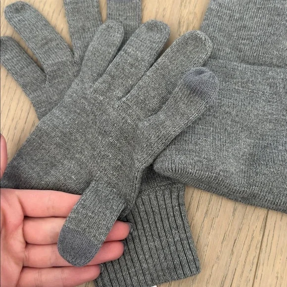 Lululemon Heather Gray Knit Hat and Gloves - Picture 2 of 7